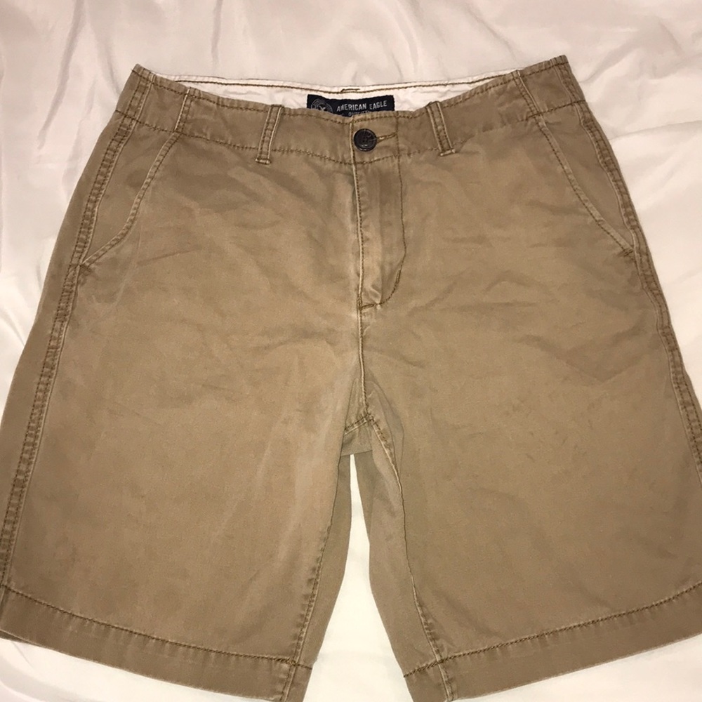American eagle khaki chino shorts
